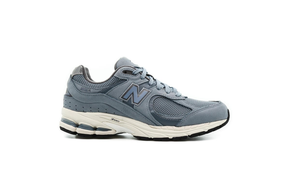 New balance ☆ ML2002RR Light Blue new-balance-ml-2002-rr-rain-